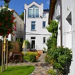 Haus Silko - FeWo in top Lage - 3 min zum Strand direkt am Kurpark